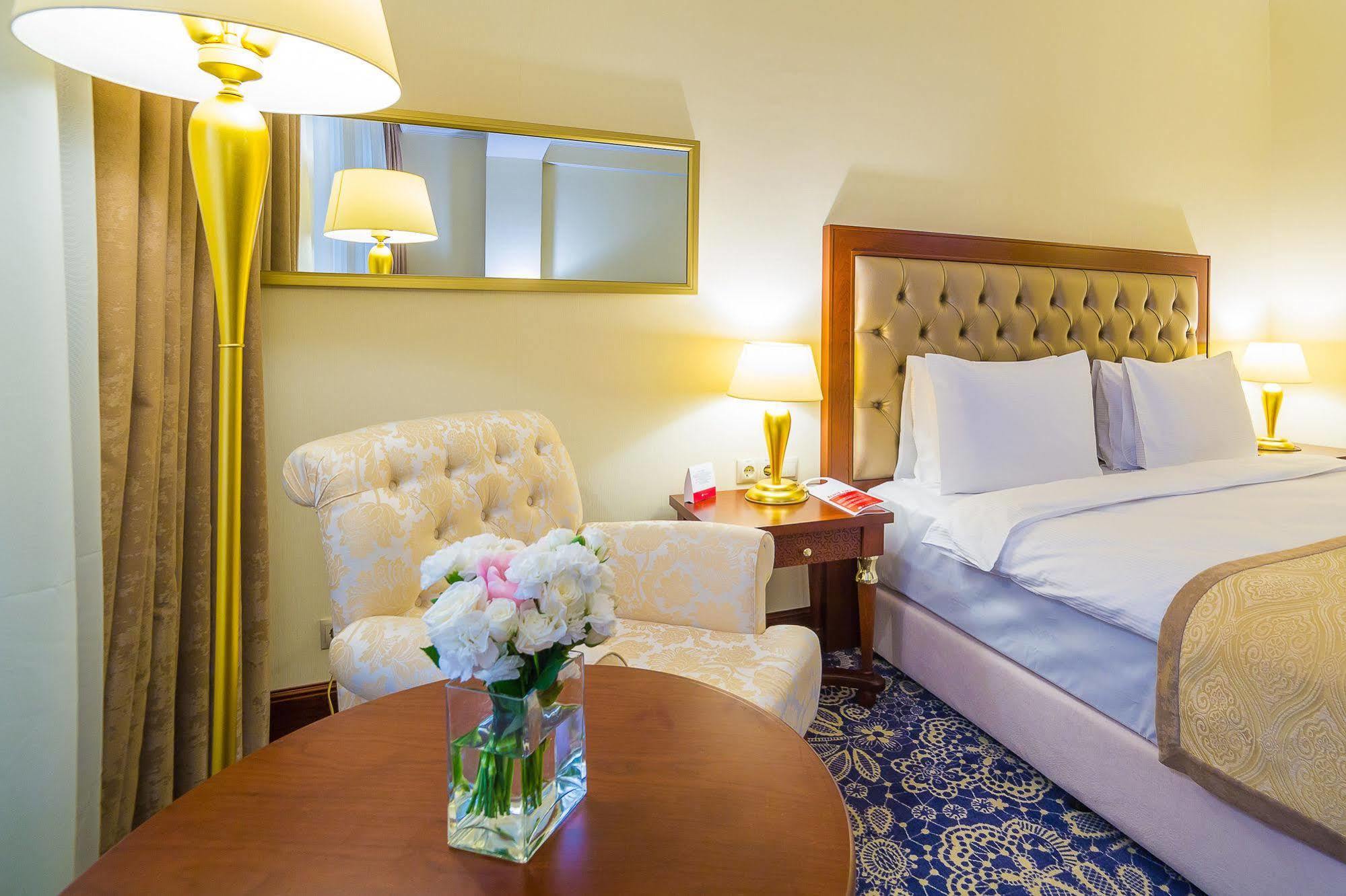 Ramada By Wyndham 4*