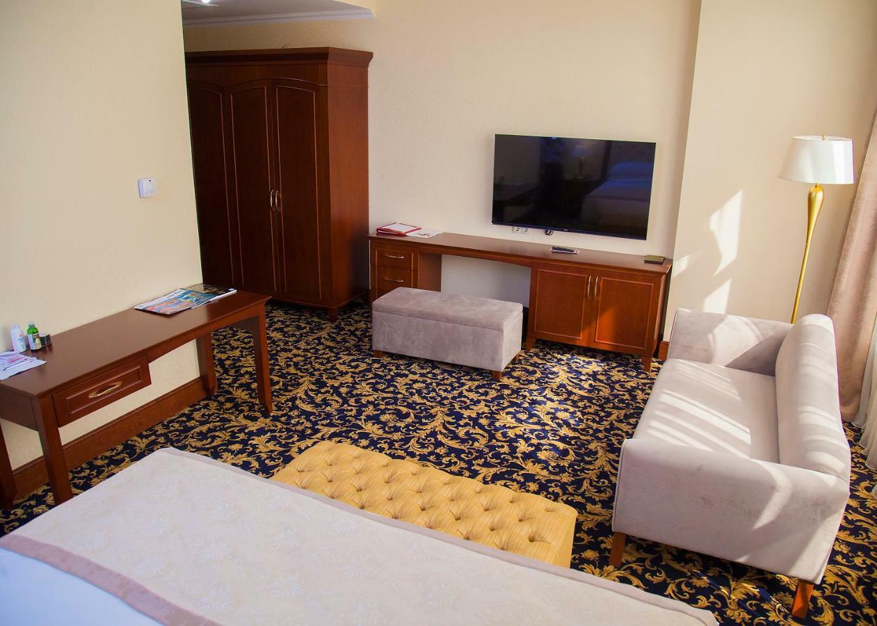 Ramada By Wyndham Hotel 4*
