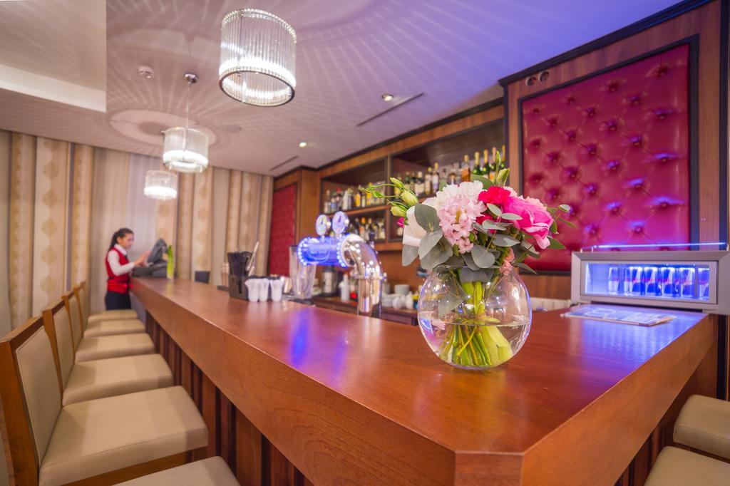 阿拉木图温德姆华美达酒店 阿拉木图