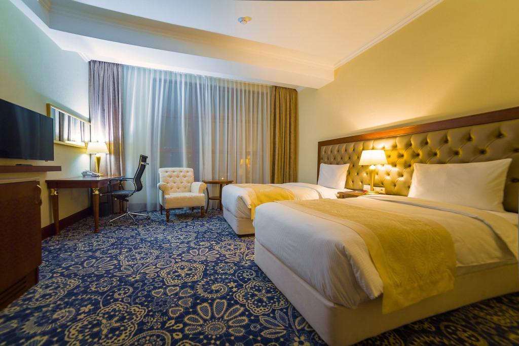 Ramada By Wyndham